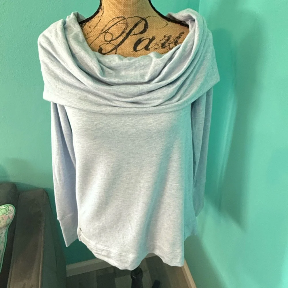 #472 NWT Lilly Pulitzer Women’s Belinda Pullover Long Sleeve Cowl Neck Sweater S
